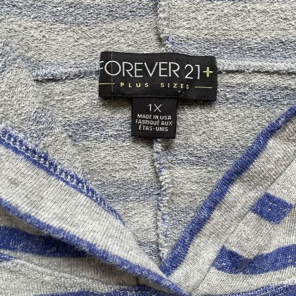 Forever 21 Plus Blue Gray Stripe Owl Hooded Pullover Cropped Sweatshirt | 1X - Picture 4 of 5